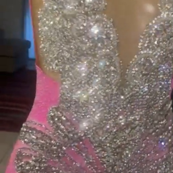 *STILL AVAILABLE* Pink Prom Dress/Formal Dress - Picture 3 of 4